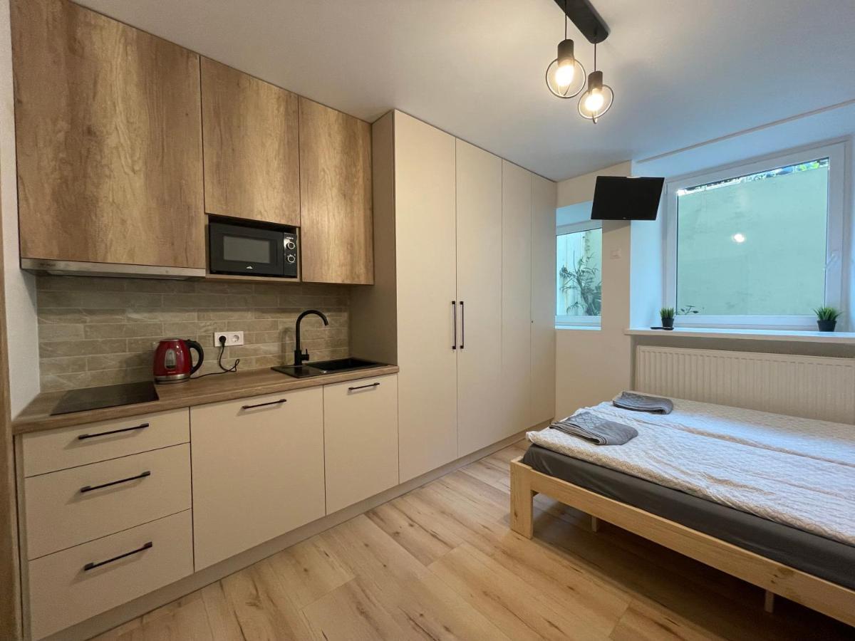 Modern Guest House In City Center I Room 3 빌뉴스 외부 사진